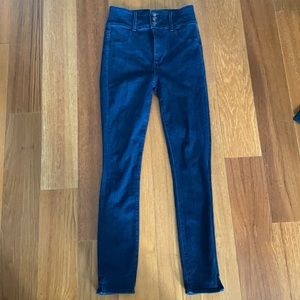 American Eagle Super High Rise Super Stretch Dark Jegging 4 Long
